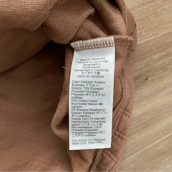 J. Crew Quilted Mockneck Pullover BL249 sz L - Picture 3 of 6